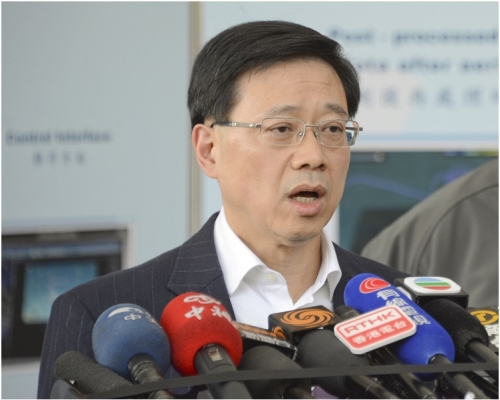 李家超強調,執法部門有全面能力處理恐襲事件。