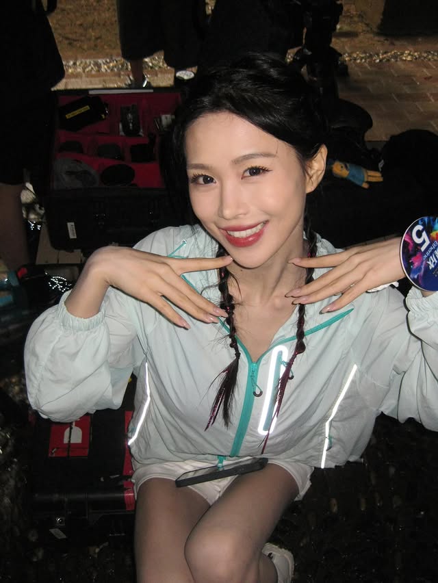 5號魏欣謙虛地笑指覺得自己不太像Angelababy。 5號魏欣謙虛地笑指覺得自己不太像Angelababy。