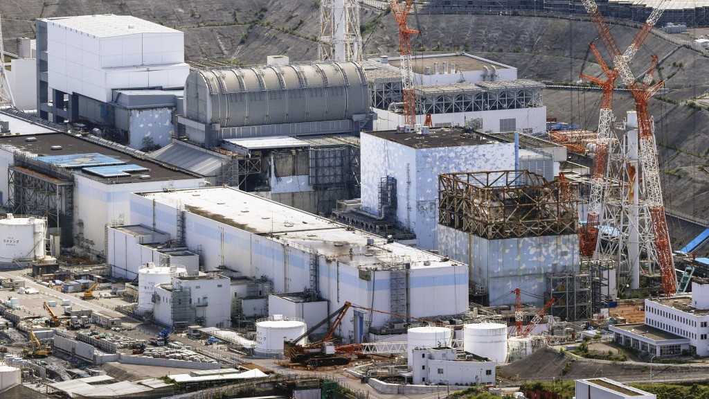三一一大地震事發11年後（2022年）的福島第一核電廠4個核反應堆。 美聯社