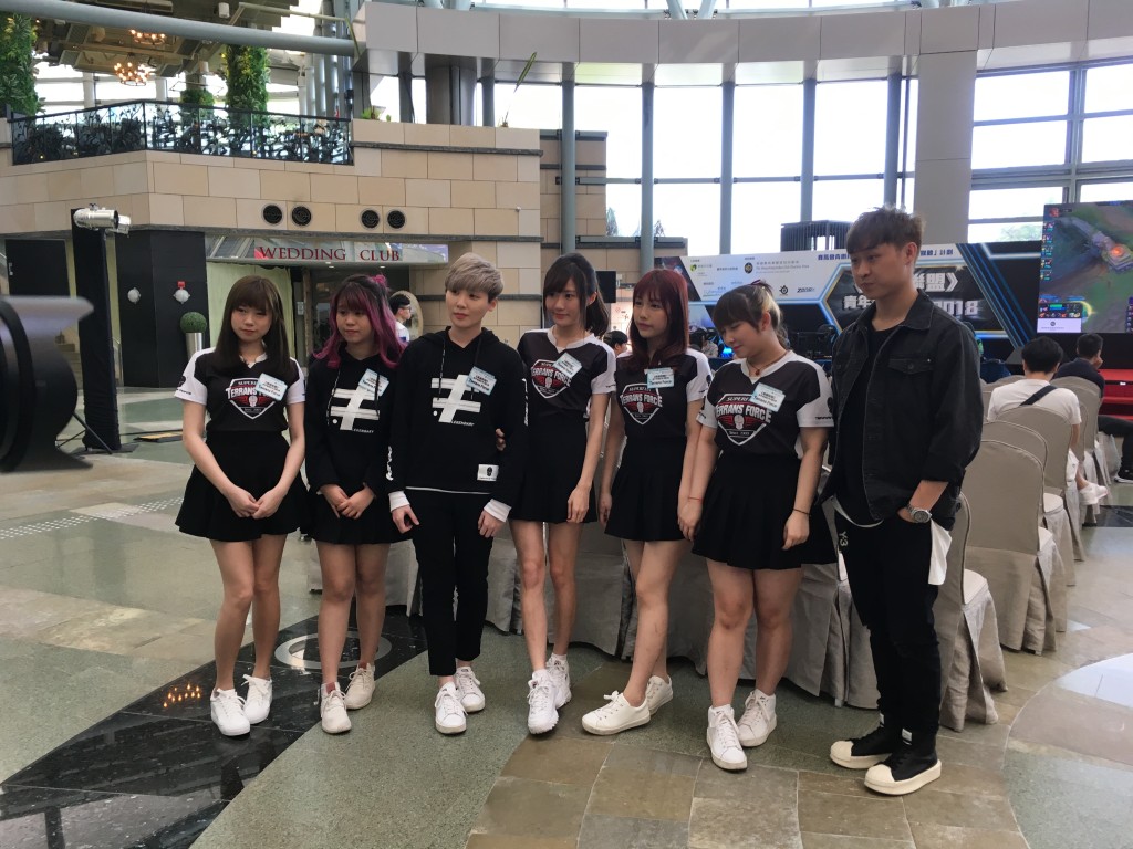 香港仔坊會社會服務主辦的「賽馬會青創社區系列:香港仔坊會新媒體計劃」,於今日在數碼港舉辦「《英雄聯盟》青年電競比賽」決賽。