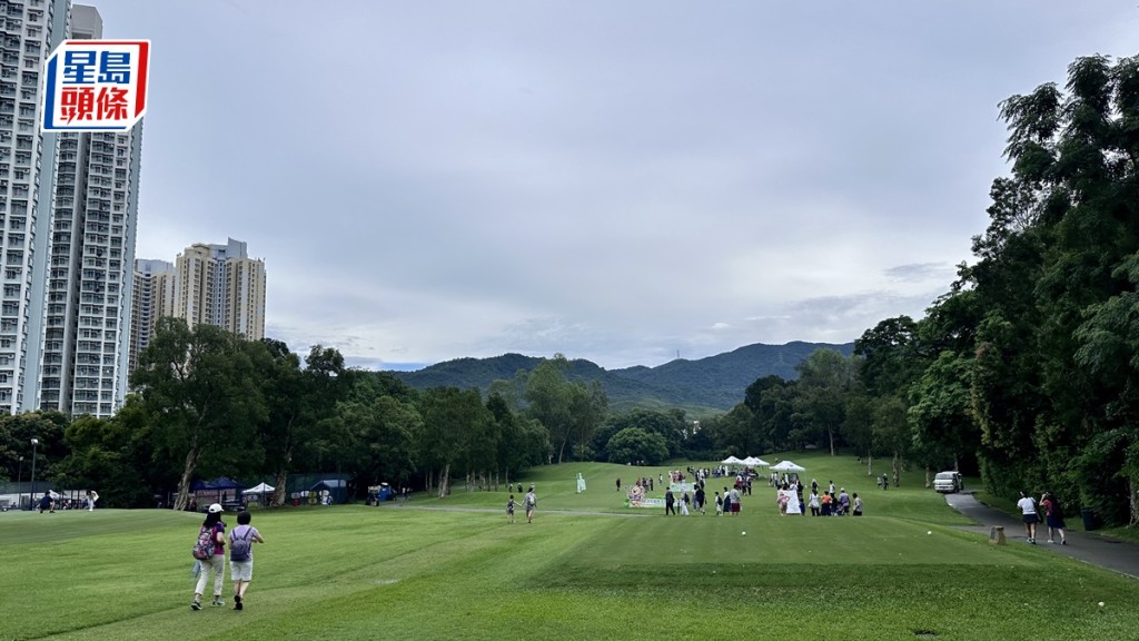 政府收回粉嶺高球場部分用地並轉作公園,在風暴影響下將將延期對外開放。資料圖片