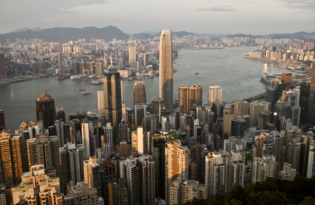 香港作為全球離岸人民幣業務樞紐和風險管理中心的角色越見重要。資料圖片