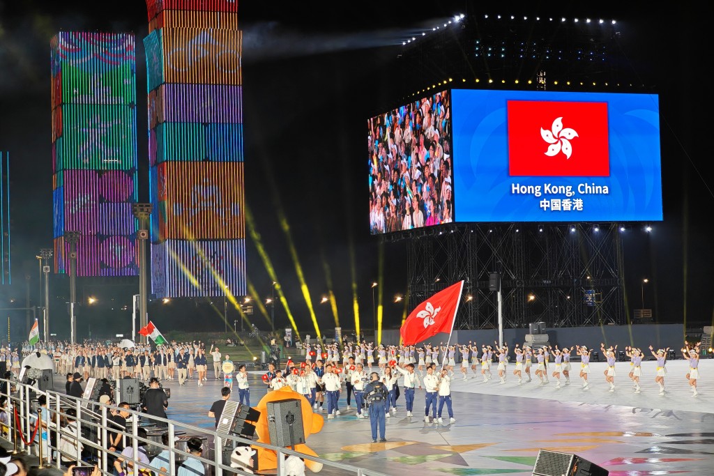 第12屆世界運動會開幕禮昨晚舉行，香港代表團入場。新華社