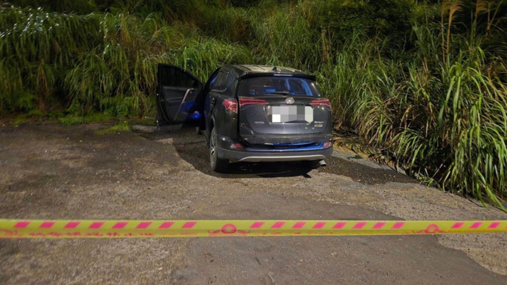 警方在陽明山馬槽橋發現男事主的汽車。