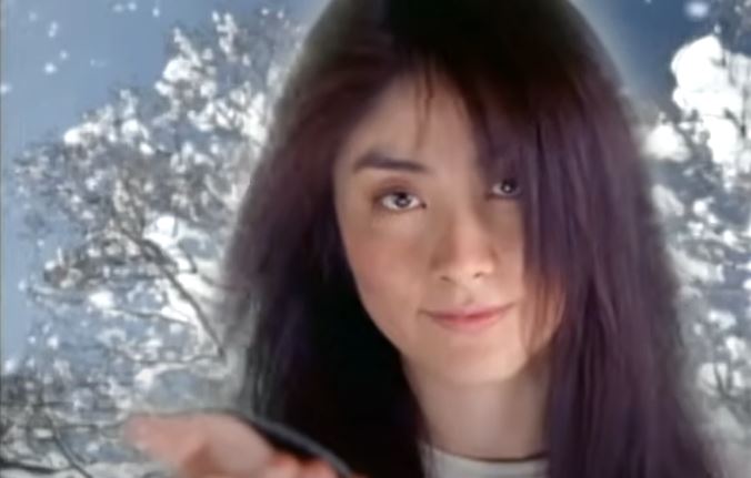 陳慧琳拍《北極雪》MV時只得24歲。