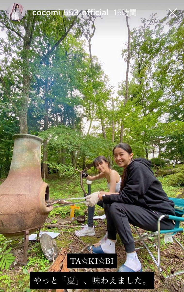 光希（右）和心美早前上載燒烤片，疑是到別墅度假。