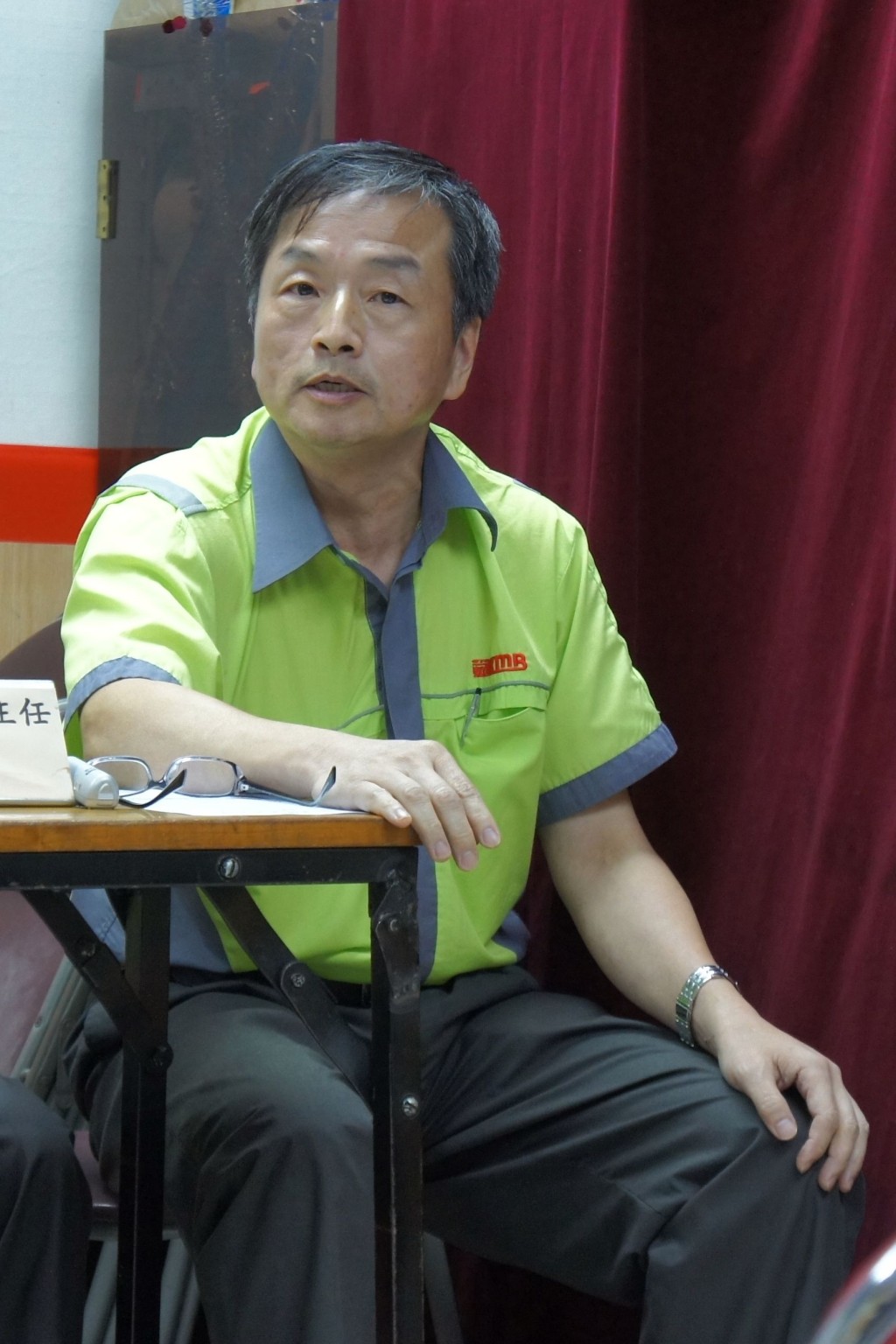 翻查資料，郭志誠曾在2011年7月，在炎炎夏日駕駛俗稱「熱狗巴」的無空調巴士期間，疑中暑暈倒休克7分鐘，需留院3日。