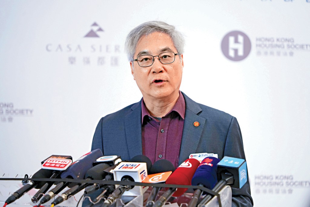 凌嘉勤表示，房協推出更多資助出售房屋對財政及現金流均有幫助。