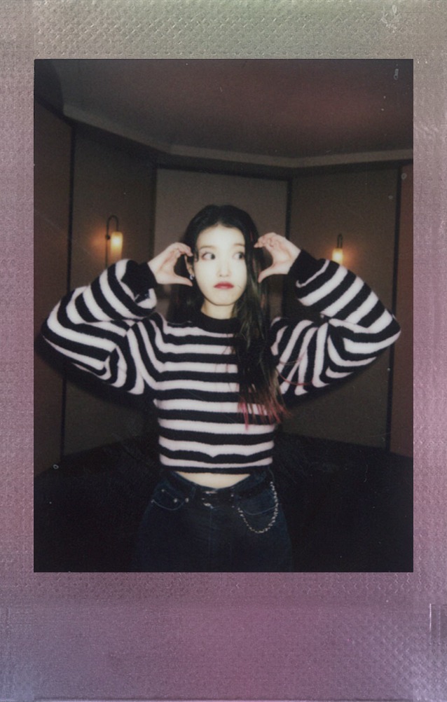 仲晒咗好多張不曾公開過嘅即影即有相片。