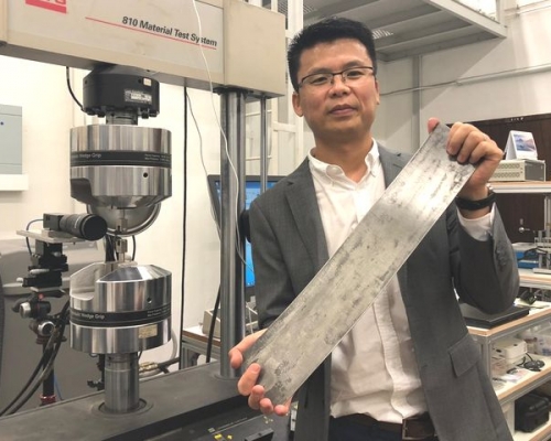 香港大學機械工程系副主任黃明欣。