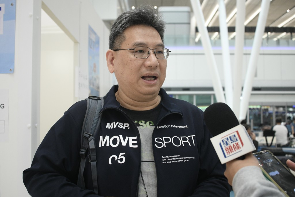 同樣在機場附近工作的袁先生。 同樣在機場附近工作的袁先生。