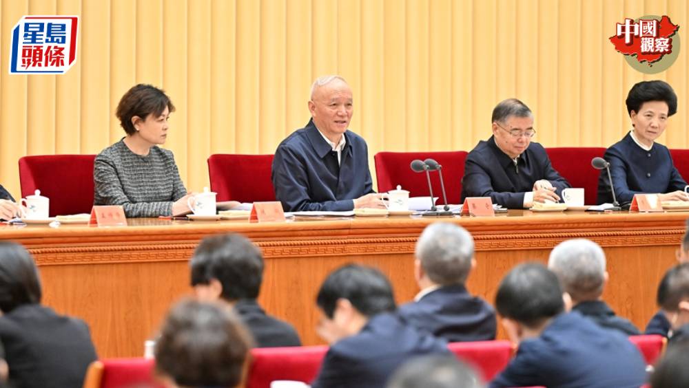 全國宣傳部長會議在北京召開。中共中央政治局常委、中央書記處書記蔡奇出席會議並講話。新華社