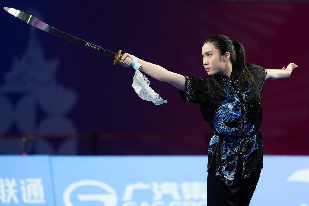 楊子瑩滿意自己在女子刀術和棍術的發揮。新華社
