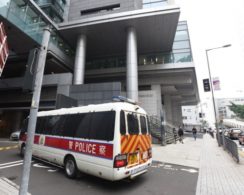 警方在灣仔進行反非法賭博行動，拘13人。資料圖片