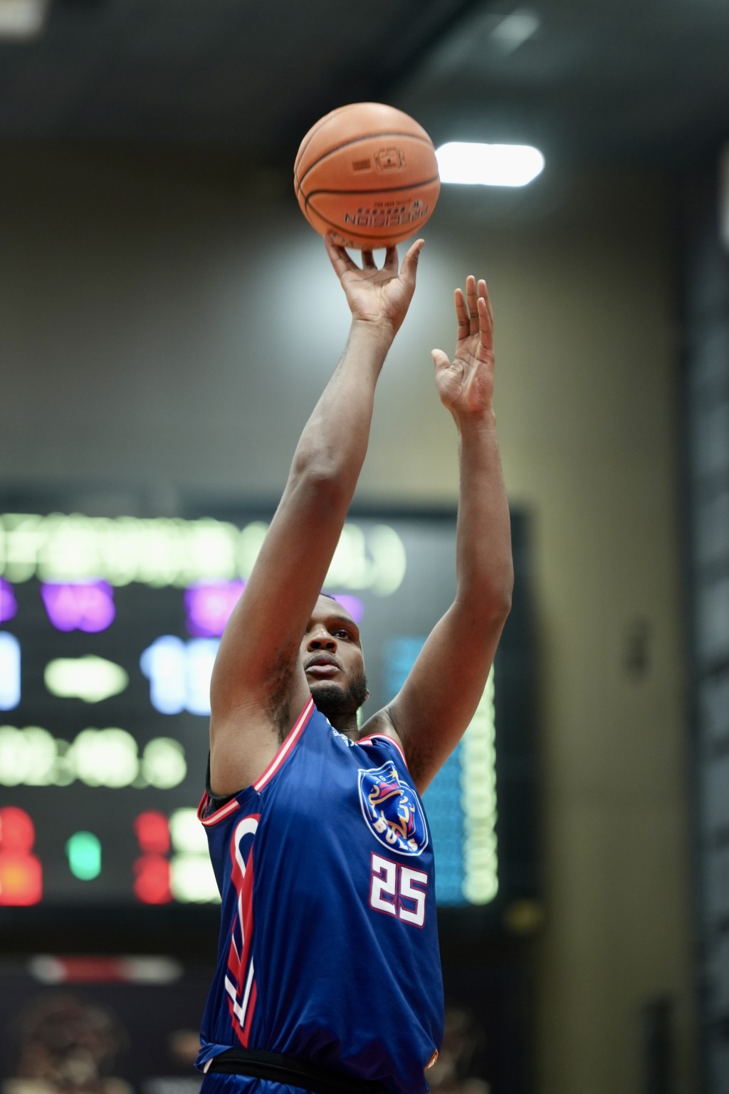 NBL季后赛总决赛Game4，香港金牛主场迎战安徽文⼀。 刘骏轩摄