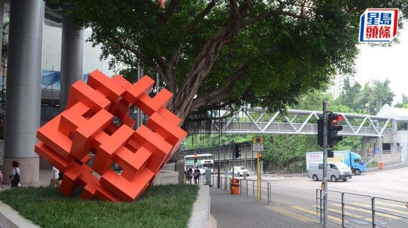 房屋署表示，房委會並非宏福苑的「大業主」，故 不存在管理上「長期缺席」的情況。　資料圖片