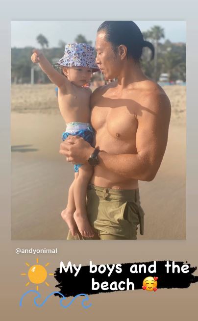 安志杰一家好鍾意去沙灘玩。