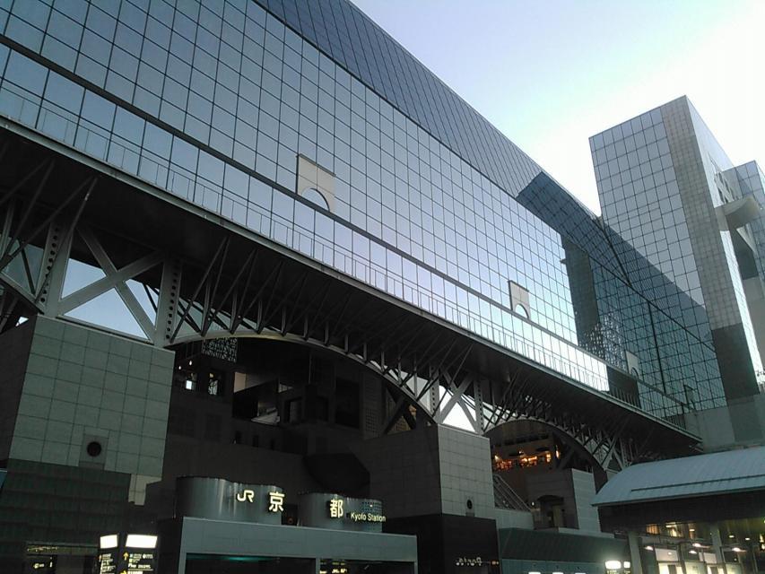 JR京都車站附近有酒店流動電源起火，住客一度緊急疏散。京都府觀光官網