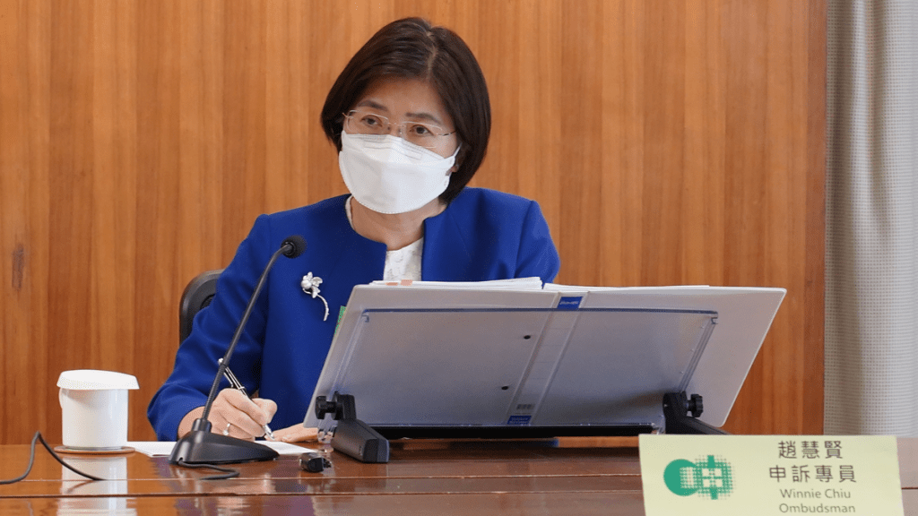 申訴專員趙慧賢主動調查食環署對售賣機出售食物及非預先包裝飲品規管。資料圖片