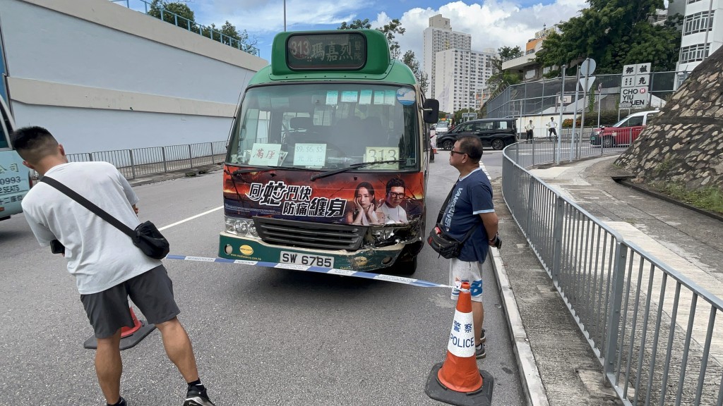 警方封锁现场调查。杨伟亨摄