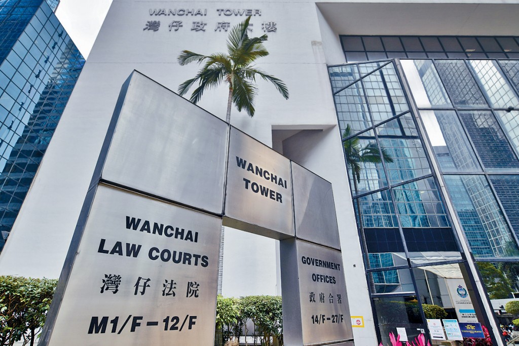 設計學校男學生曾嘉浩兩度與12歲女友在無保護措施下性交，判處入獄26個月。