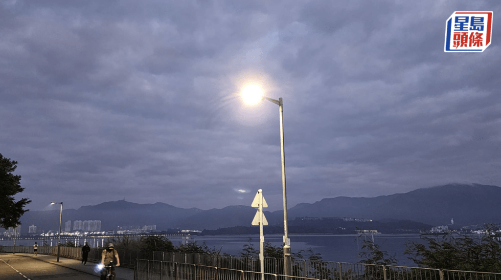 黎志偉攝