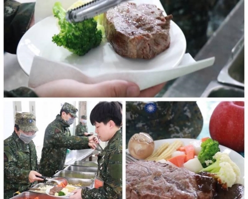 軍營中竟然有牛扒供應,甚至還能挑選熟度。網圖