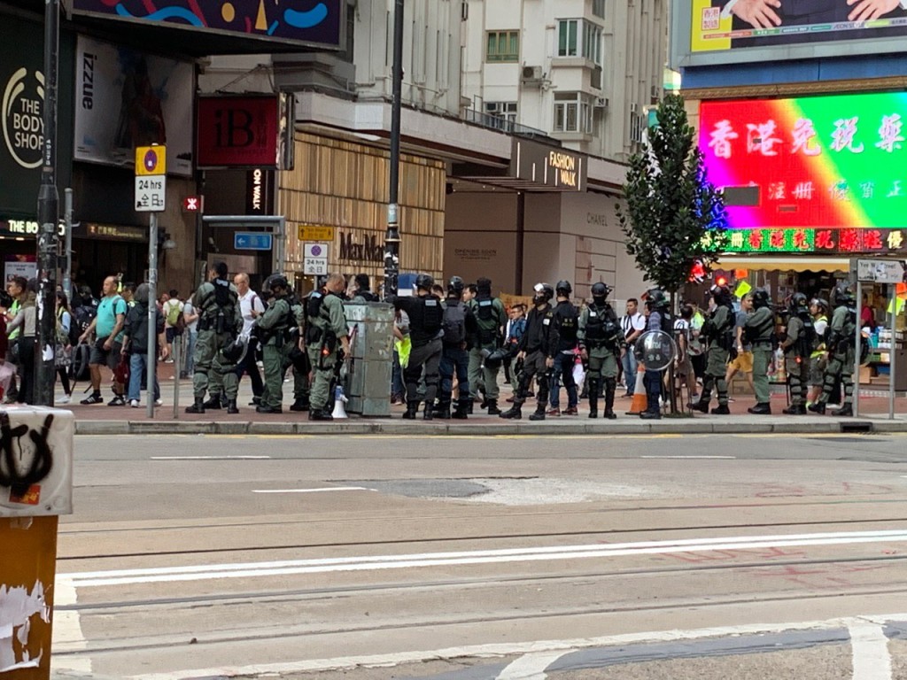 防暴警察銅鑼灣戒備。網上圖片