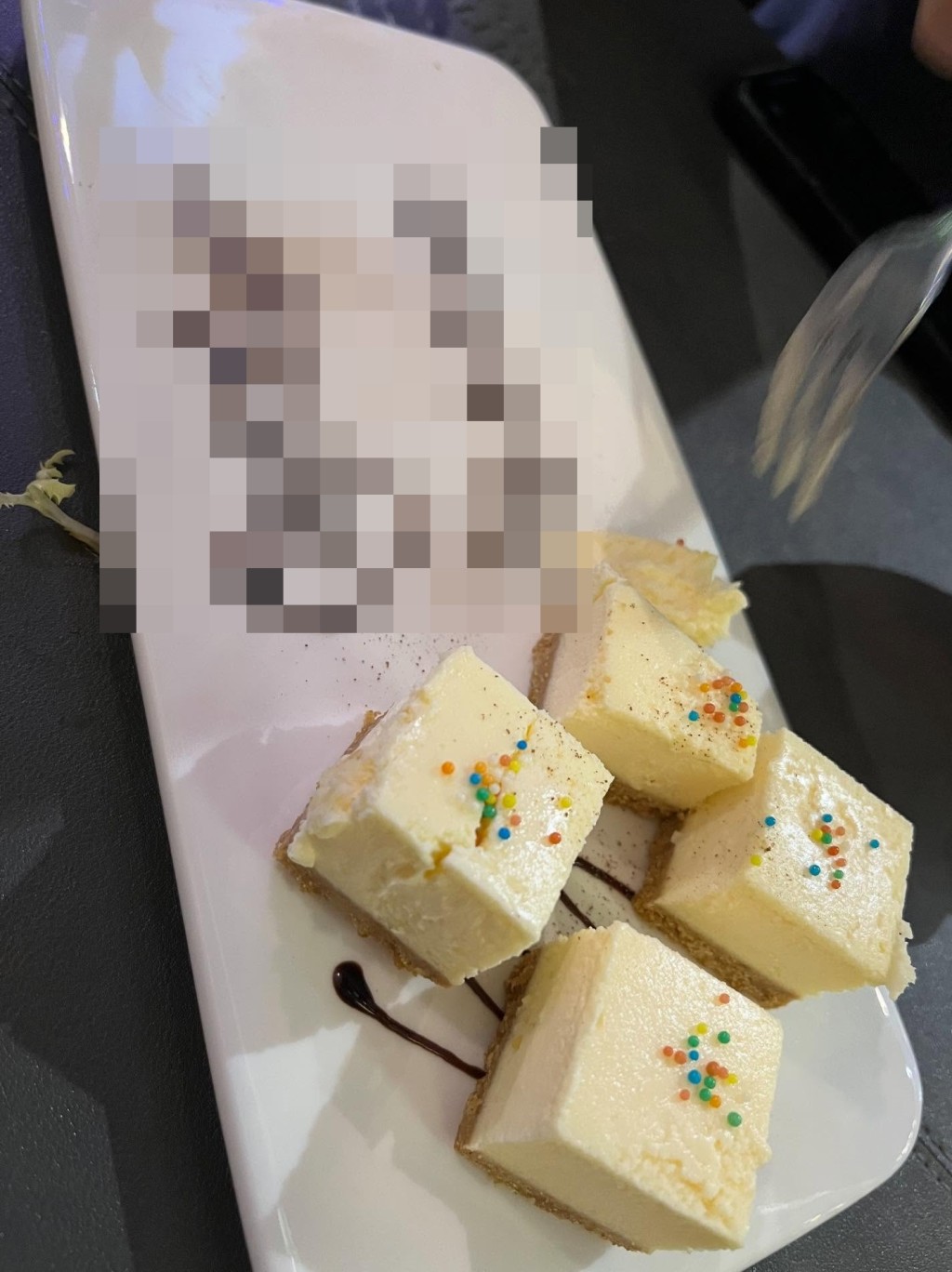 飯後更有蛋糕甜品。Threads圖片 飯後更有蛋糕甜品。Threads圖片