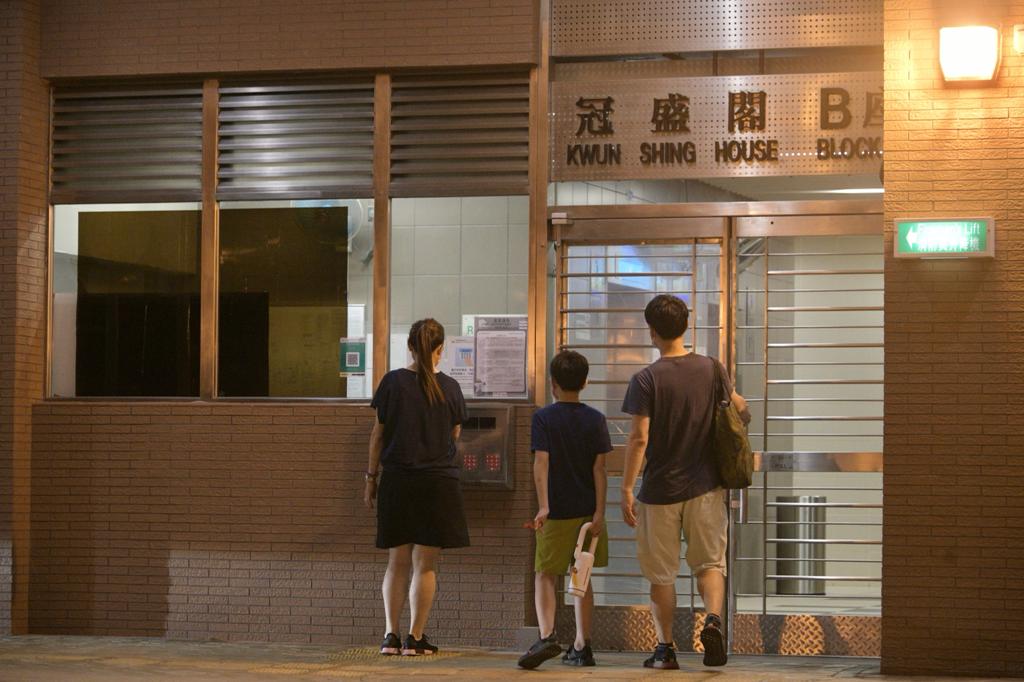 38歲女患者居於九龍城常樂街冠德苑冠勝閣。