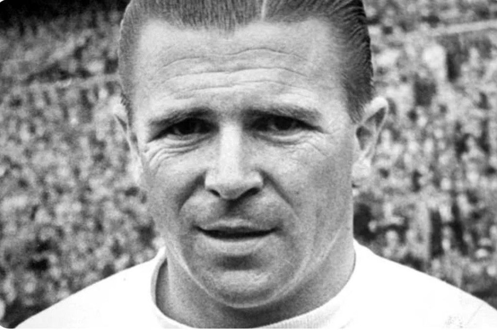 匈牙利足球传奇普斯卡斯。皇家马德里官方网站图片 匈牙利足球传奇普斯卡斯。皇家马德里官方网站图片