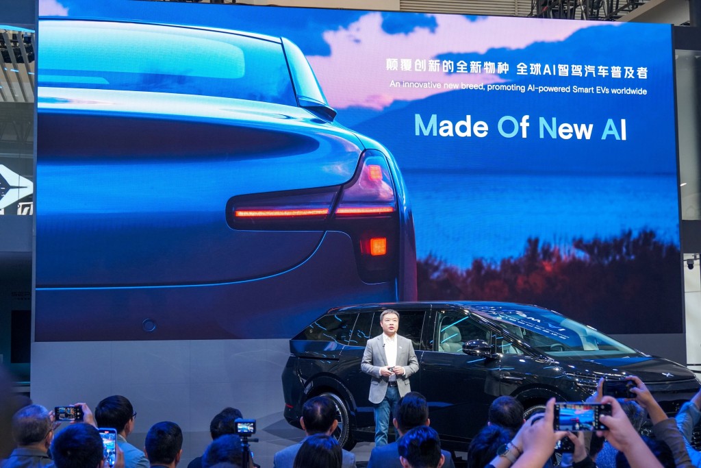 將於六月推出的全新子品牌電動車MONA，致力成為全球AI智駕汽車普及者。