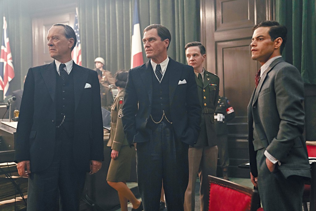 Rami Malek(右)扮演美軍精神科醫生。 Rami Malek(右)扮演美軍精神科醫生。