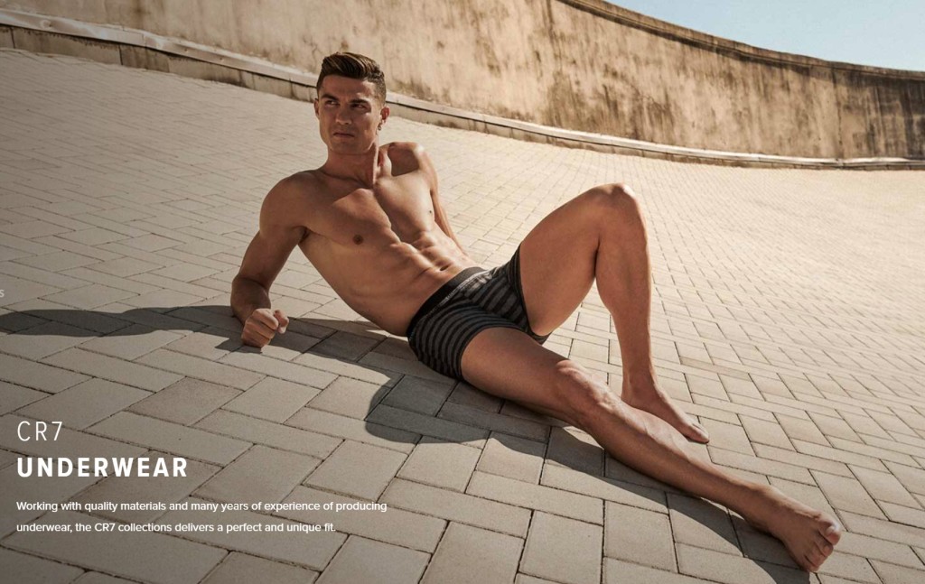 CR7品牌服裝。 CR7品牌服裝。