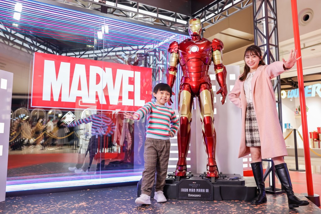 Marvel區的1.9米Iron Man Mark 3模型,吸引不少粉絲到場打卡。