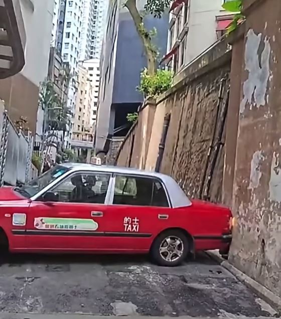 fb「車cam L（香港群組）」影片截圖