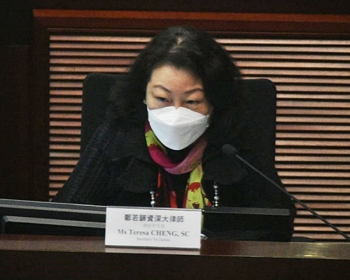 律政司司長鄭若驊出席立法會會議。