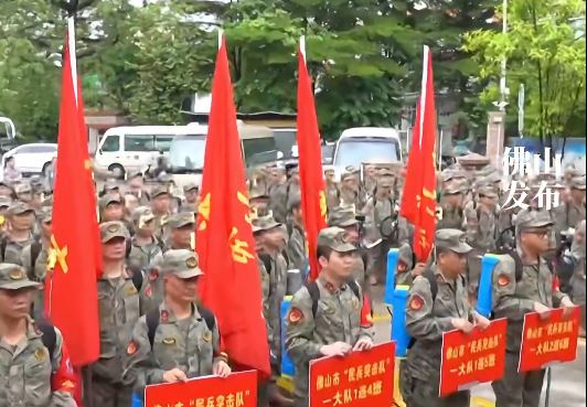 佛山出動逾600民兵，連續一周在各社區滅蚊。佛山發佈