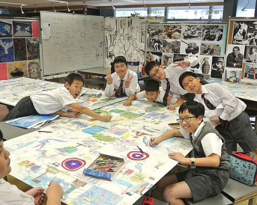 拔萃男書院附屬小學注重學生的多元發展,校內有不少課外活動。