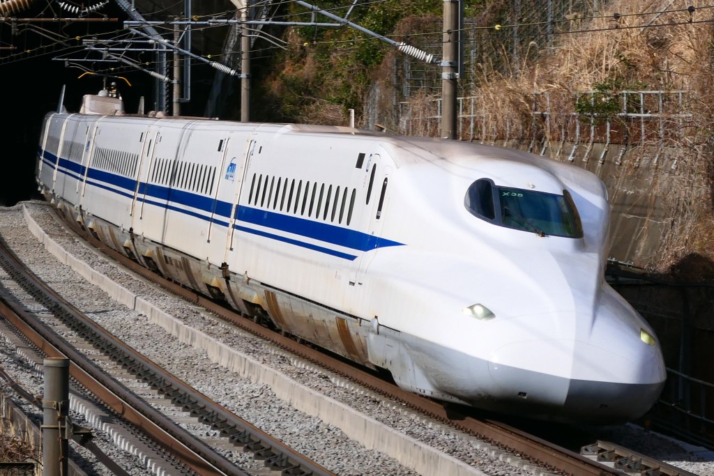 山陽新幹線16節編組的「希望號」設有S WorkP座位。維基百科 山陽新幹線16節編組的「希望號」設有S WorkP座位。維基百科