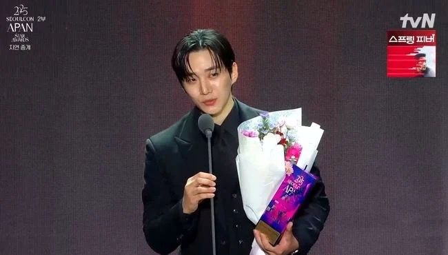 俊昊直言今年過了如「颱風」般的忙碌時光。 俊昊直言今年過了如「颱風」般的忙碌時光。