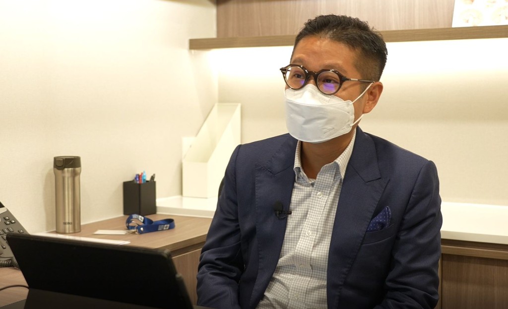 註冊臨床心理學家黃沛霖博士表示，卑爾根購物成癮量表（BSAS）在學術界有論文研究證實，可以作參考。