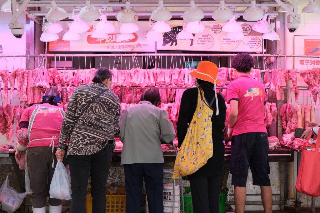 市面鮮豬肉仍然短缺。