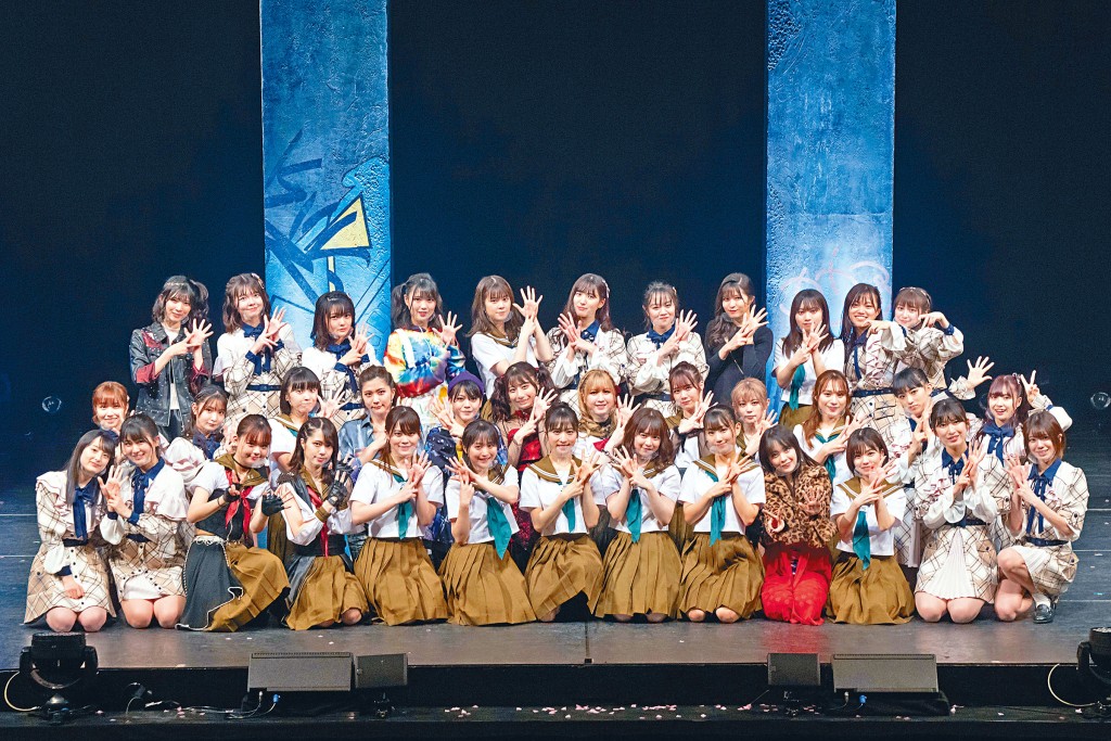 ■AKB前晚宣布多達7名成員一起染疫，可能有更多成員中招。