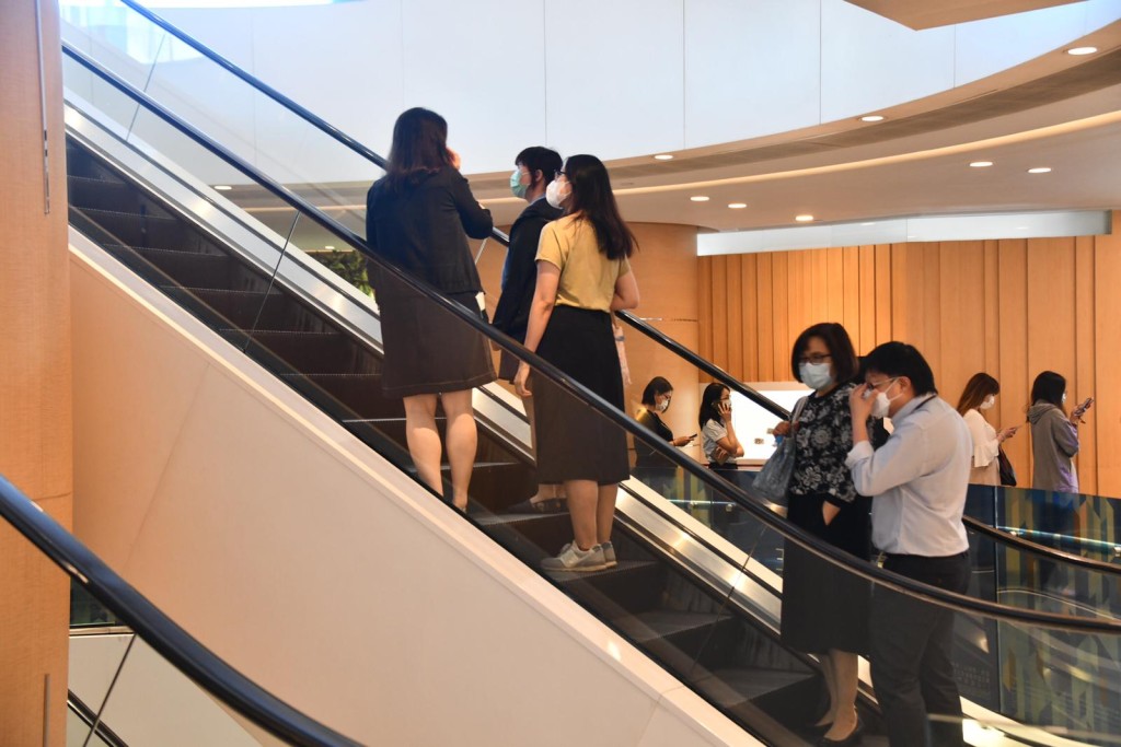 中信大廈。