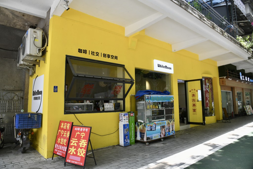 ，區內有大量咖啡店、書店、花店、選物店等（圖：何健勇攝）