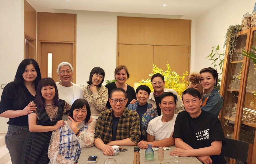 張兆輝的複式豪宅可招呼多人。 張兆輝的複式豪宅可招呼多人。