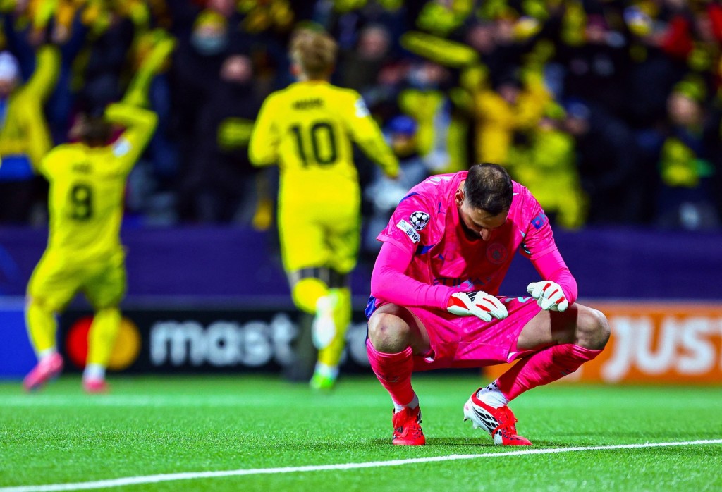 曼城續在英超的曼市打吡落敗後，今晨於歐聯再輸一場。路透社