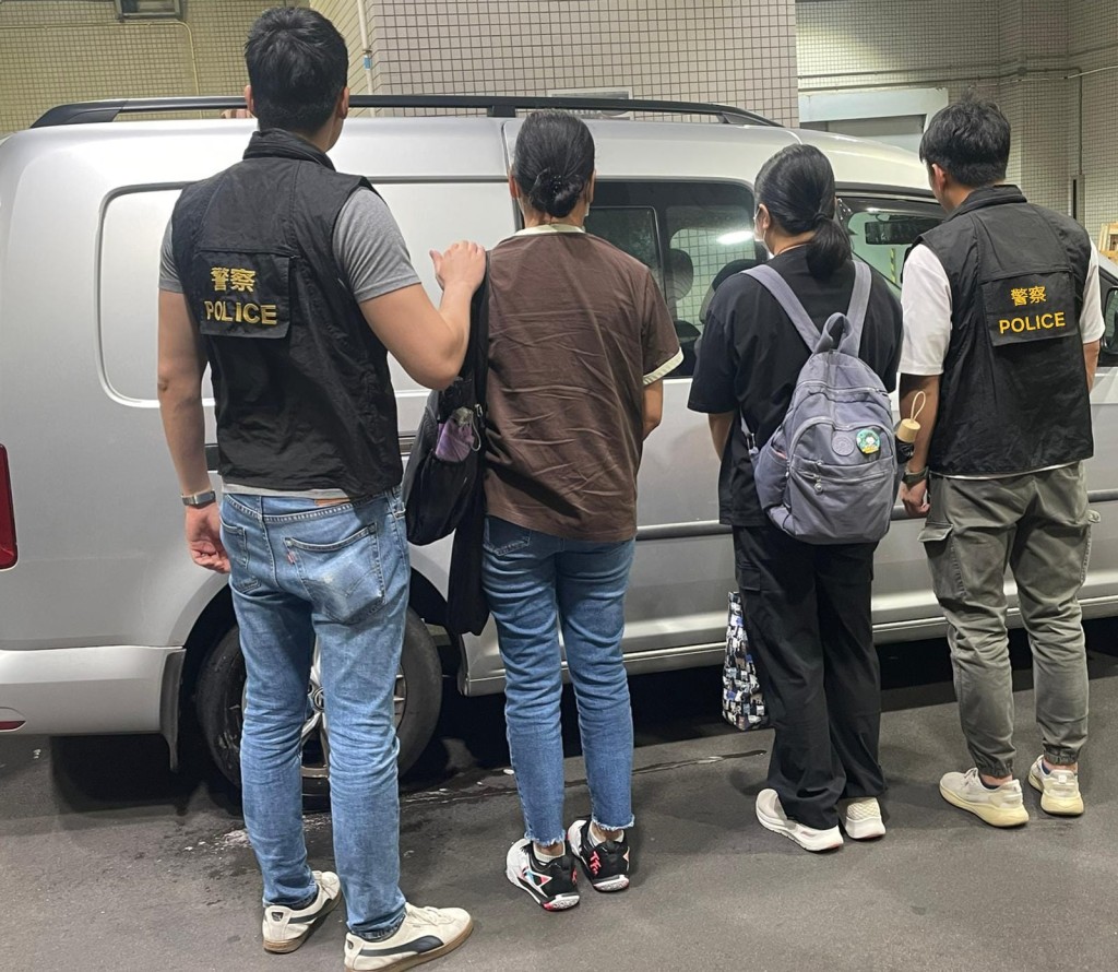 3名外籍女子被捕。警方提供