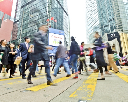 《路透社》報道稱有富豪擬從香港撤資。資料圖片
